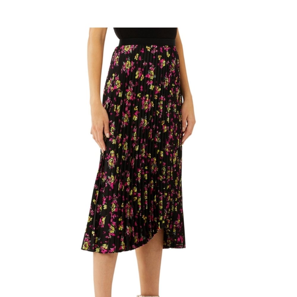 Scoop pleaded skirt